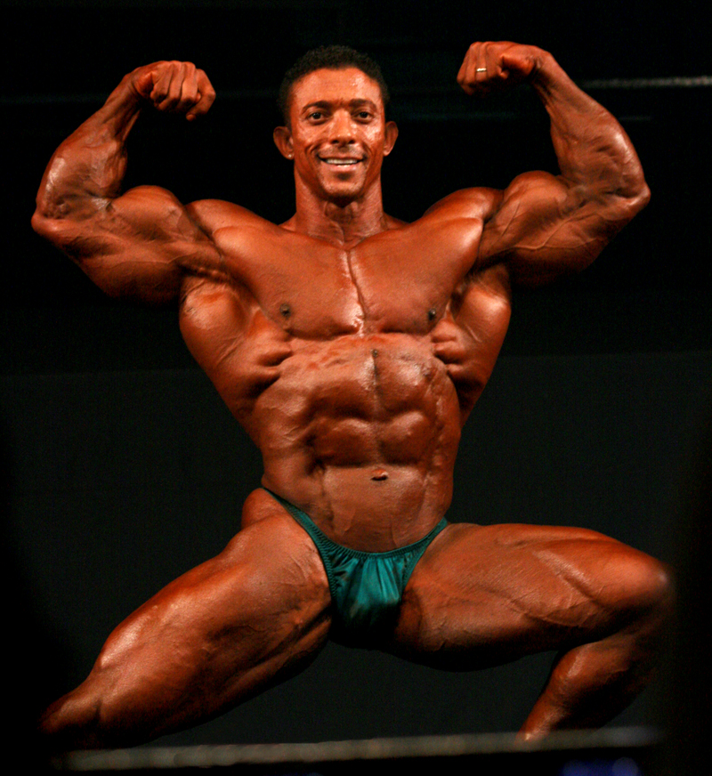 Troy_Alves_IFBB_2008_Australia[1].jpg
